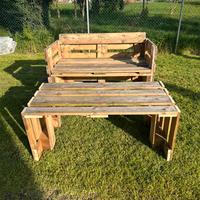 Aredo da esterno :panchine, poltrone , tavolini,