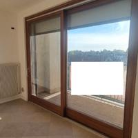 MIRA CENTRO Appartamento con tre camere