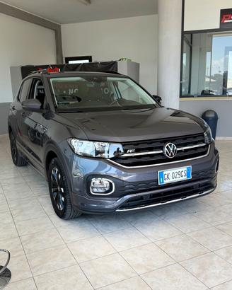 Volkswagen T-Cross 1.0 TSI RLINE