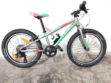 MTB 20 Cube acid