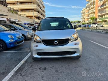 Smart ForTwo 90 0.9 T twinamic cabrio Passion LED 