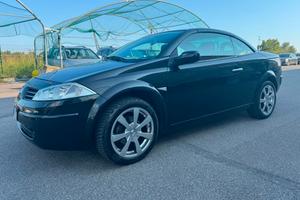 Renault Megane Mégane C-C 1.9 dCi/130CV Exception