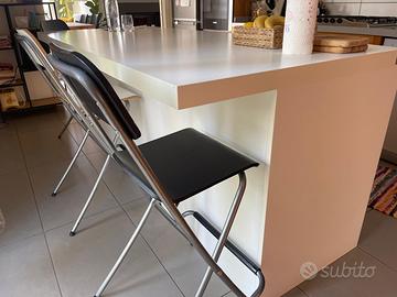 Cucina componibile con penisola