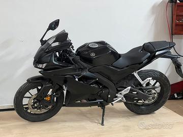 Yamaha Yzf 125 r