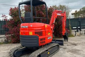 E176 Escavatore 32 q.li girosagoma