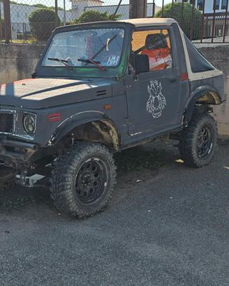 Suzuki Samurai SJ500 Soft top 45°