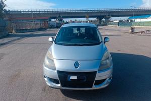 Renault Scenic X-Mod 1.5 dci Dynamique 110cv