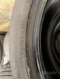 Pneumatici invernali 215/50 r19 toyo