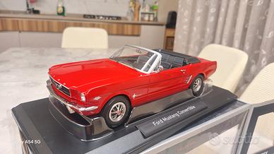 Ford Mustang 1:18 Norev