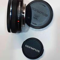 Obiettivo Olympus 14-42 EZ f/3.5-5.6