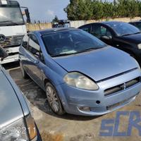 FIAT GRANDE PUNTO 199 1.3 D MULTIJET 90CV sopra