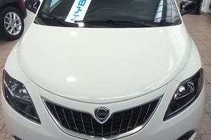 LANCIA Ypsilon 1.0 FireFly 5 porte S&S Hybrid Gold