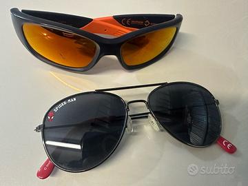 Due paia di occhiali da bambino.