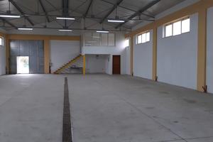 Capannone+ufficio e parcheggio Zona Bucchi Crotone