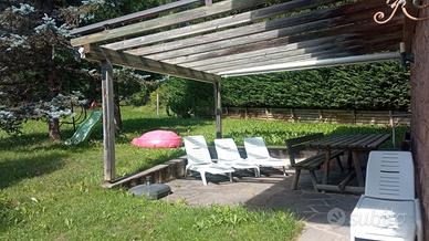 Giugno e luglio casa intera con giardino