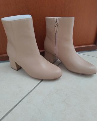 Stivaletti Tulipano beige/nude n. 37 