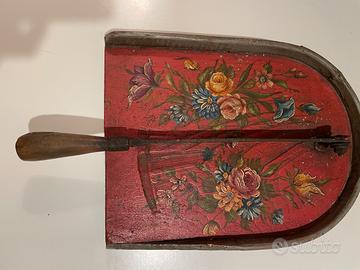 Taglia polenta o pane di metà novecento