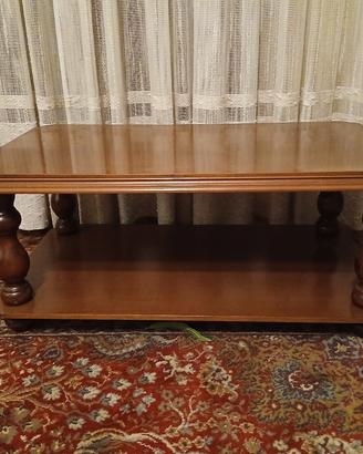 tavolino basso in legno