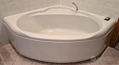 Vasca da bagno angolare Ideal Standard