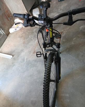 Rockrider 500 exsplore