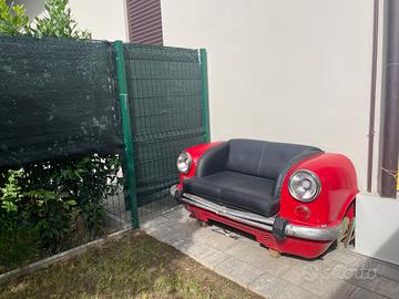 Divanetto muso auto