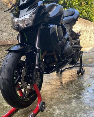 Kawasaki z750 2010