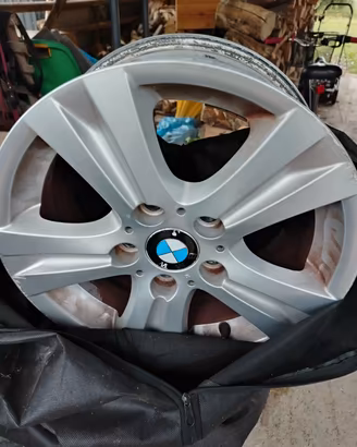 set 4 cerchi in lega usati Bmw