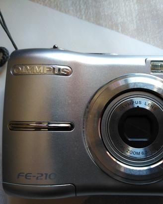 Fotocamera digitale Olympus STYLUS FE-210 7MP