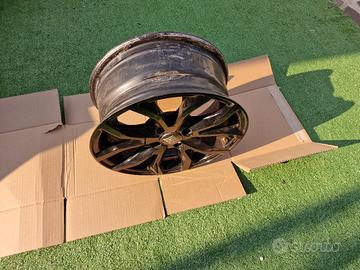 cerchio in lega da 15 pollici 