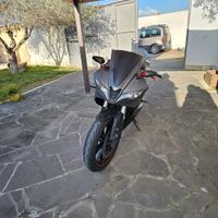 Yzf r125