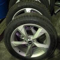 Cerchi originali Audi R19 con gomme invernali 