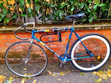 Bici scatto fisso