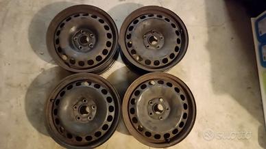 4 Cerchi in ferro VW Seat Skoda Audi 7Jx16 - 5x112