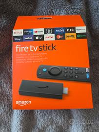 Fire TV Amazon stick +

telecomando vocale Alexa
