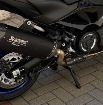 Scarico completo akrapovic tmax 560 2025/2026