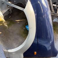 PARAFANGO SINISTRO DAIHATSU TERIOS ANNO:2000