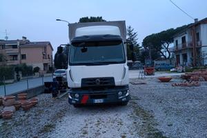 Renault Trucks D 14 (140 quintali)