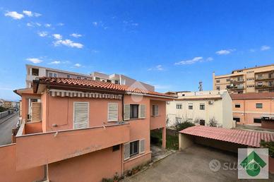 4 LOCALI A OLBIA