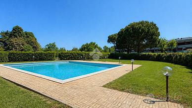 2 LOCALI A DESENZANO DEL GARDA