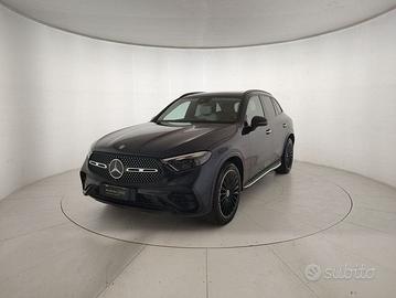Mercedes-Benz GLC 220 d AMG Line Premium 4mat...
