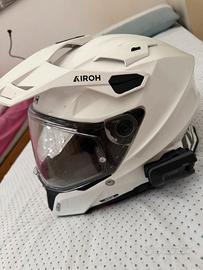 Casco airoh commander 2
