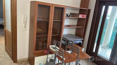 cucina + parete attrezzata