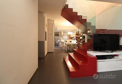 VILLA A SCHIERA A GALLIERA