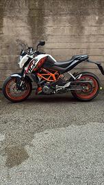 Ktm duke 390