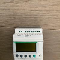 PLC SCHNEIDER ZELIO SR2A101BD 24Vdc