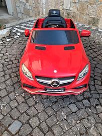 Macchina elettrica bambini Mercedes