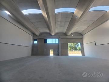 Capannone industriale/artigianale - mq 5