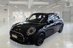 MINI COOPER CLASSIC AUTO 5 PORTE BERLINA