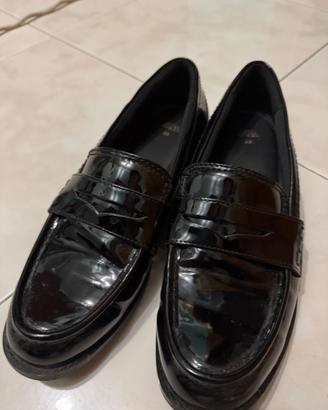 Mocassini neri zara