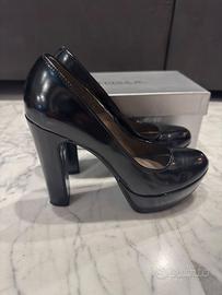 ▸ Scarpe Luisa B. (n. 39)